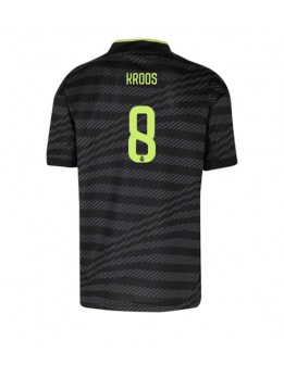 Real Madrid Toni Kroos #8 Ausweichtrikot 2022-23 Kurzarm